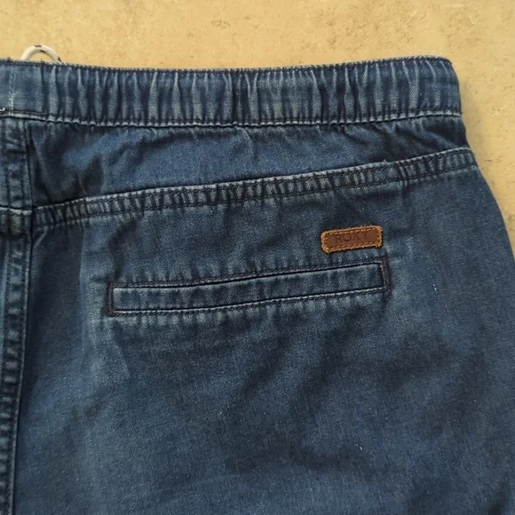 Roxy Denim Blue Beach Shorts Drawstring - Size M - Picture 4 of 8